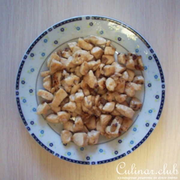 Блинчики с курицей и овощами