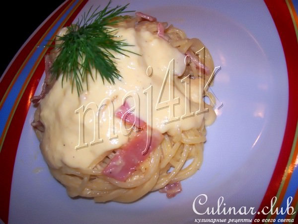 Паста с ветчиной и яйцами (А-ля карбонара)