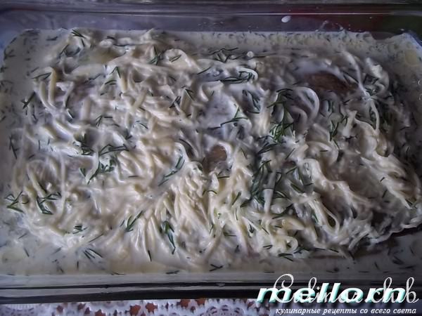 Запеканка из баклажан с фаршем под сливочно-сырным соусом