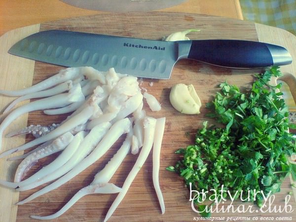 Паста со шупальцами кальмаров