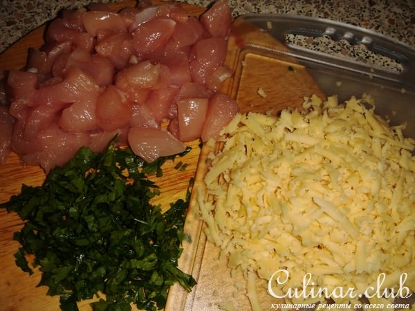 Зразы с начинкой из куриного мяса с сыром