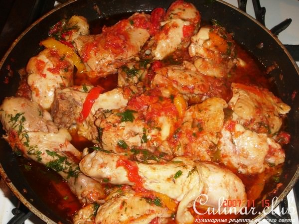 Курочка тушенная с овощами