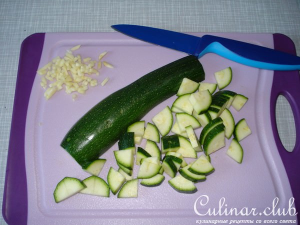 Лапша с кабачками в сливках