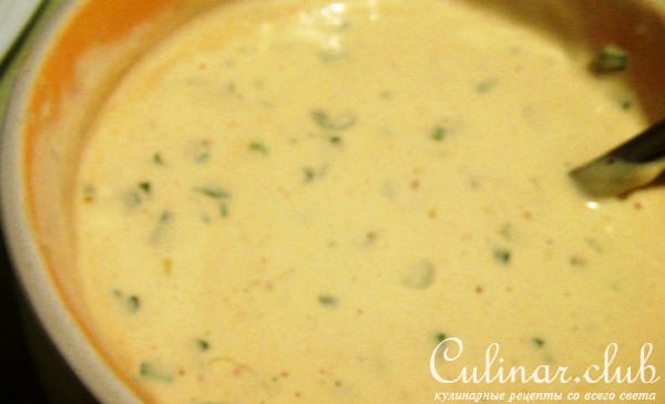 Говядина с горчичным соусом и салатом из руколы