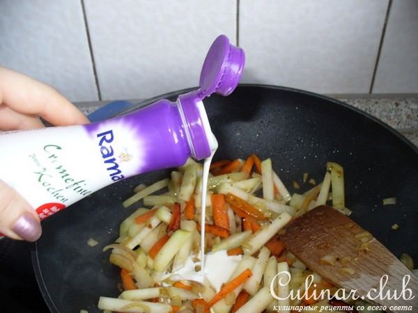 Кольраби тушенная с Цукини и Морковью