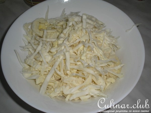 тушенная капуста с мясом