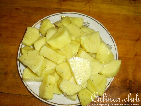 свинная голенка с картошкой