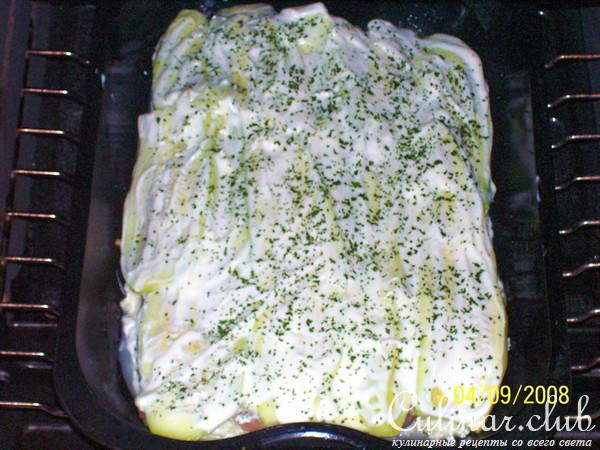 Запеканка со свиным языком, кабачком и рисом