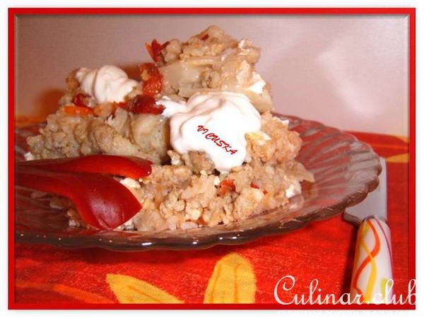 ЗАПЕКАНКА ИЗ ЦВЕТНОЙ КАПУСТЫ, МЯСА И ОВОЩЕЙ, УЛОЖЕННЫЕ СЛОЯМИ