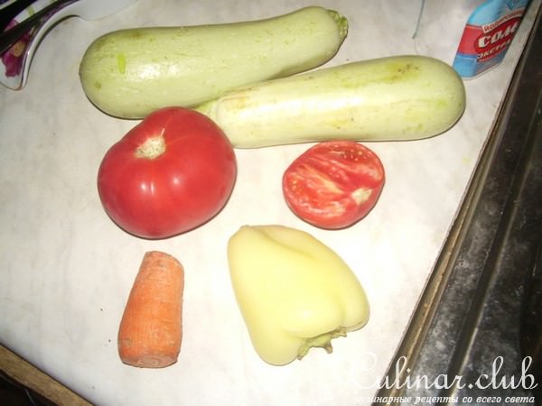 Кабачковые караблики на пару и в духовке с мясом от индюшачей шеи