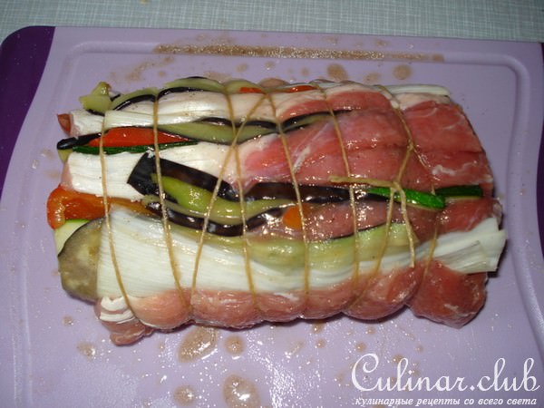 Запечённая шейка с овощами