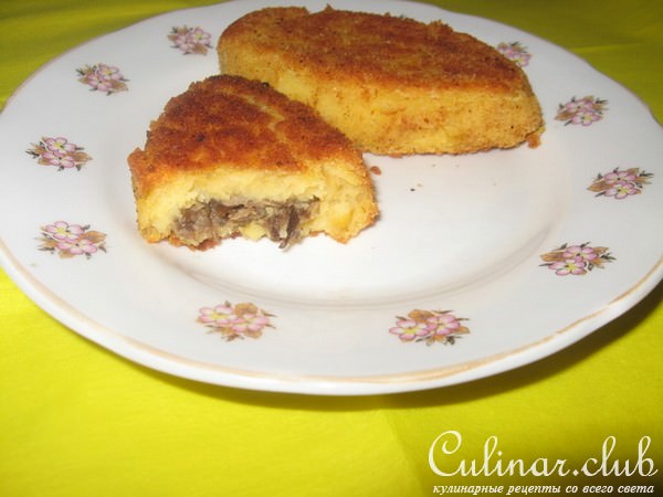 Гороховые зразы с грибами