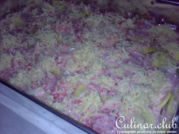 le patate a cubetti in salsa rosa (картофельная запеканка в розовом соусе)