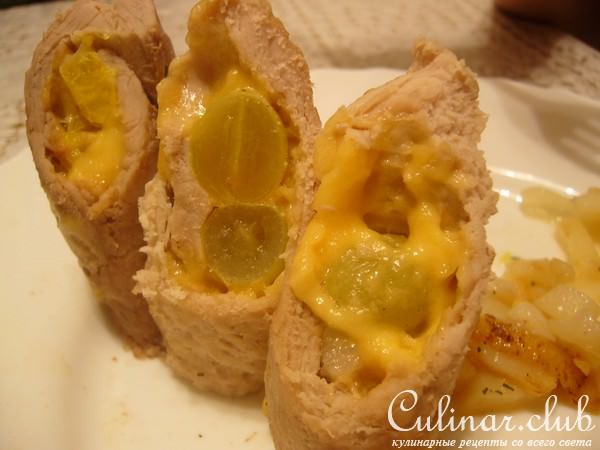 Роллы из свинины с виноградом и апельсином