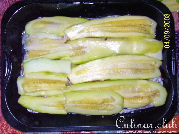 Запеканка со свиным языком, кабачком и рисом