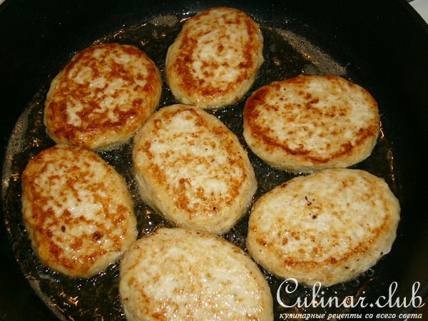 Котлеты из куриных грудок и риса (мой вариант)