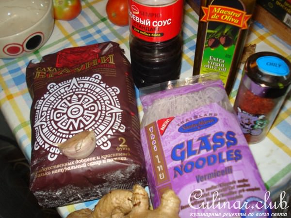 Куриное филе со стеклянной лапшой