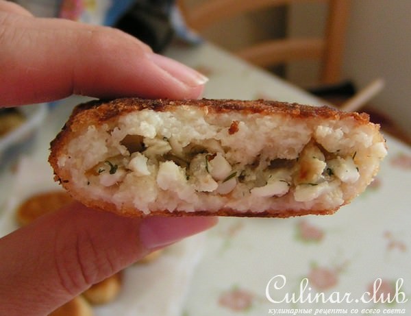Манные зразы с яйцом