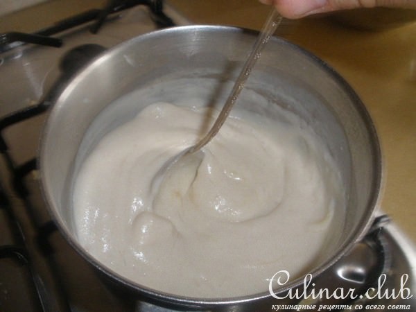 Мясной пай от хозяйки ресторана на набережной