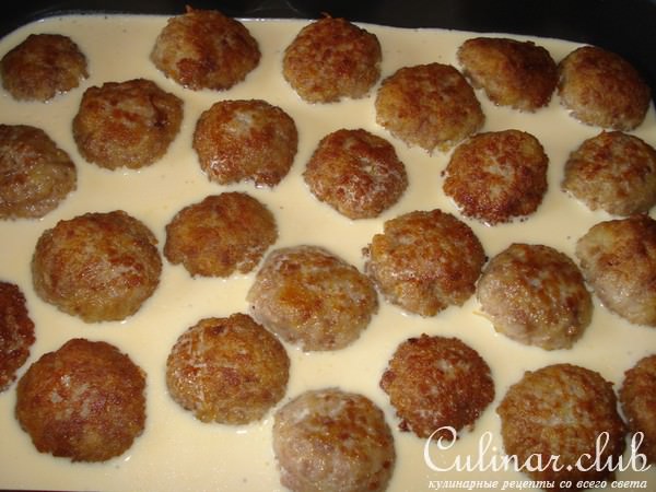 Запеканка с фрикадельками