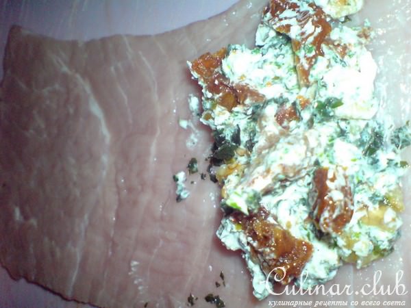 Рулетики из свинины по-итальянски