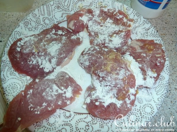 Телятина с пармезаном
