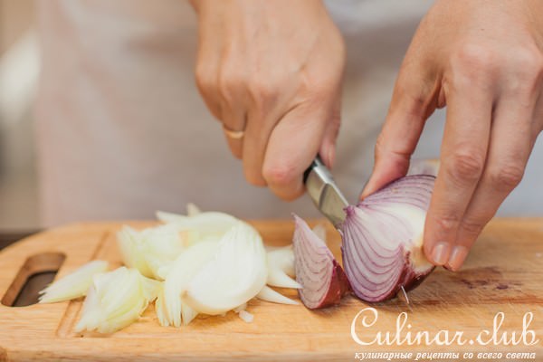 Свиная отбивная с овощами