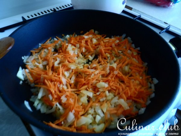 Капуста с рисом и фаршем(что-то вроде ленивых голубцов)