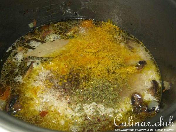 Рис "Жасмин" с лесными шампиньонами и говядиной