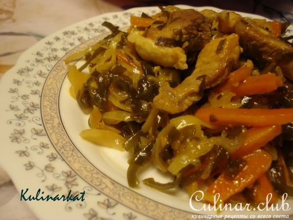 Свинина с морской капустой