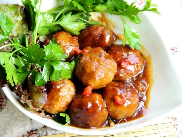 Мясные шарики « Терияки»