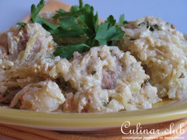 Мясные шарики с рисом и кольраби.