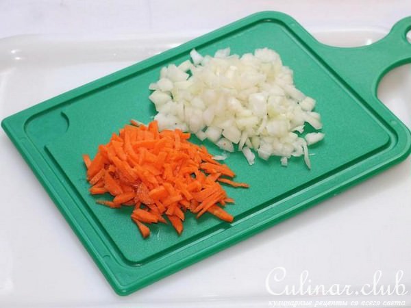 Фаршированные cтаканчики из цукини с булгуром