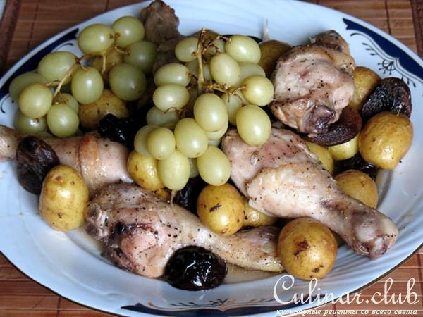 Курица с сухофруктами