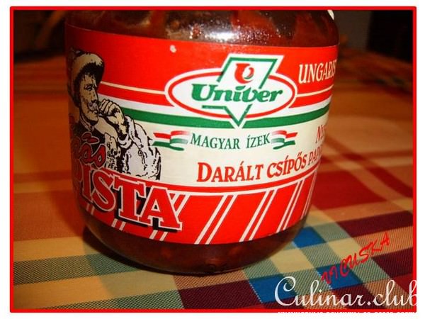 Огнеопасный чили с фасолью, грудинкой и рисом.