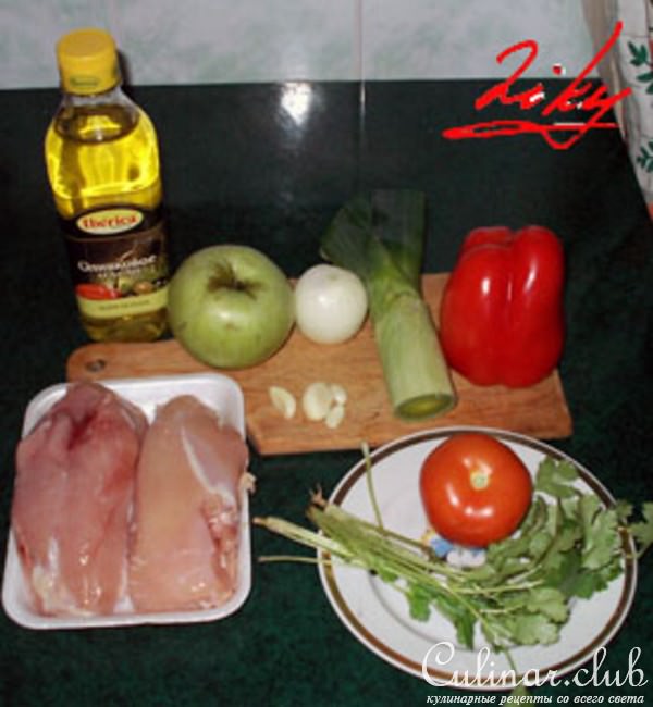 Паприкаш с курицей в сметане
