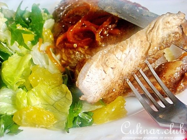 Стейки из грудки индейки с апельсиновым соусом