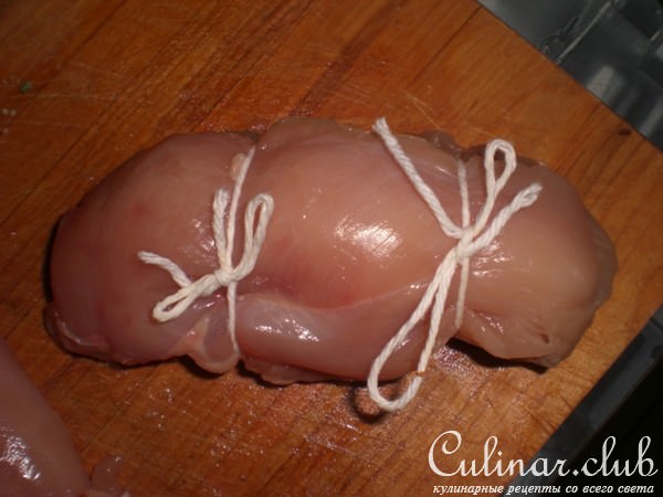 Куриные грудки начинённые кокосовым песто( Дуэль)