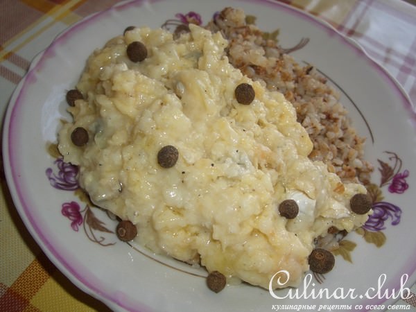 Рыба в хлебно-сырном соусе
