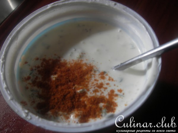 Морской окунь со сметаной и лаймом