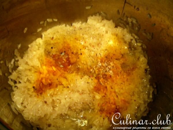 Бычьи яйца с рисом и винно-горчичным соусом