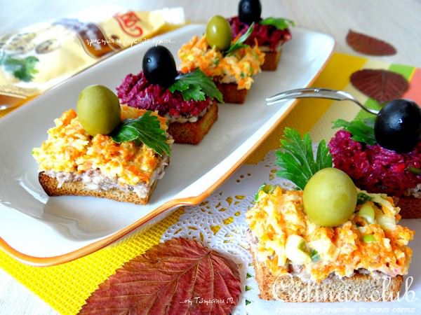 Закусочные тосты с овощами и сардиной