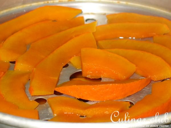 Крокетты из тыквы на гнёздах из капусты (Crocchette di zucca su nido crauti)