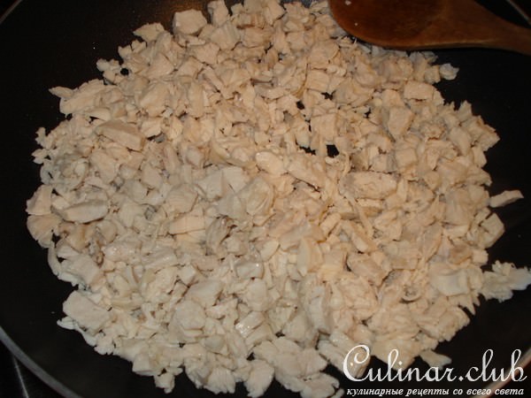 Рулетики из баклажанов с курицей