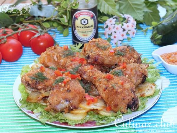 Куриные голени в чесночных сухарях с молодым картофелем