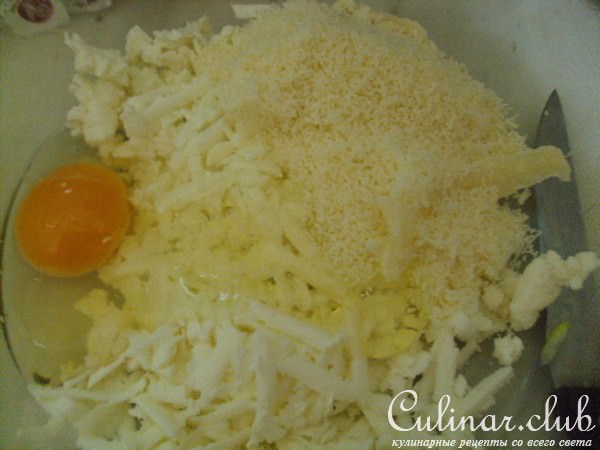 Крепес с сыром и кабачками.