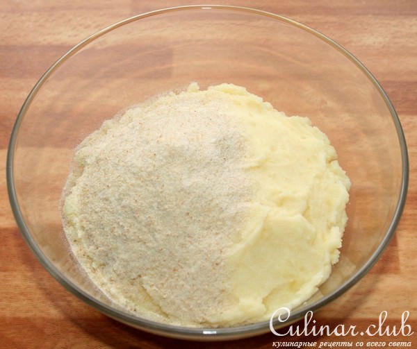 Картофельные роллы с грибами и морковью + густой соус из огурца и черемши
