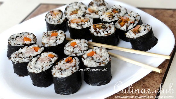 Роллы с диким рисом и двумя начинками