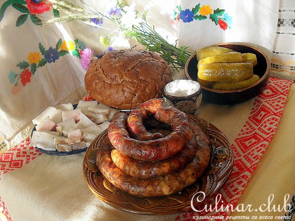 Деревенская пальцемпханная колбаса