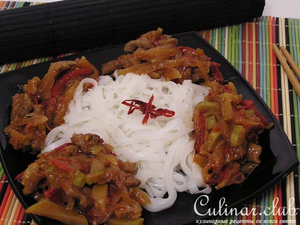 Кабачки с рисовой лапшой почти по-китайски. ФМ -эстафета.
